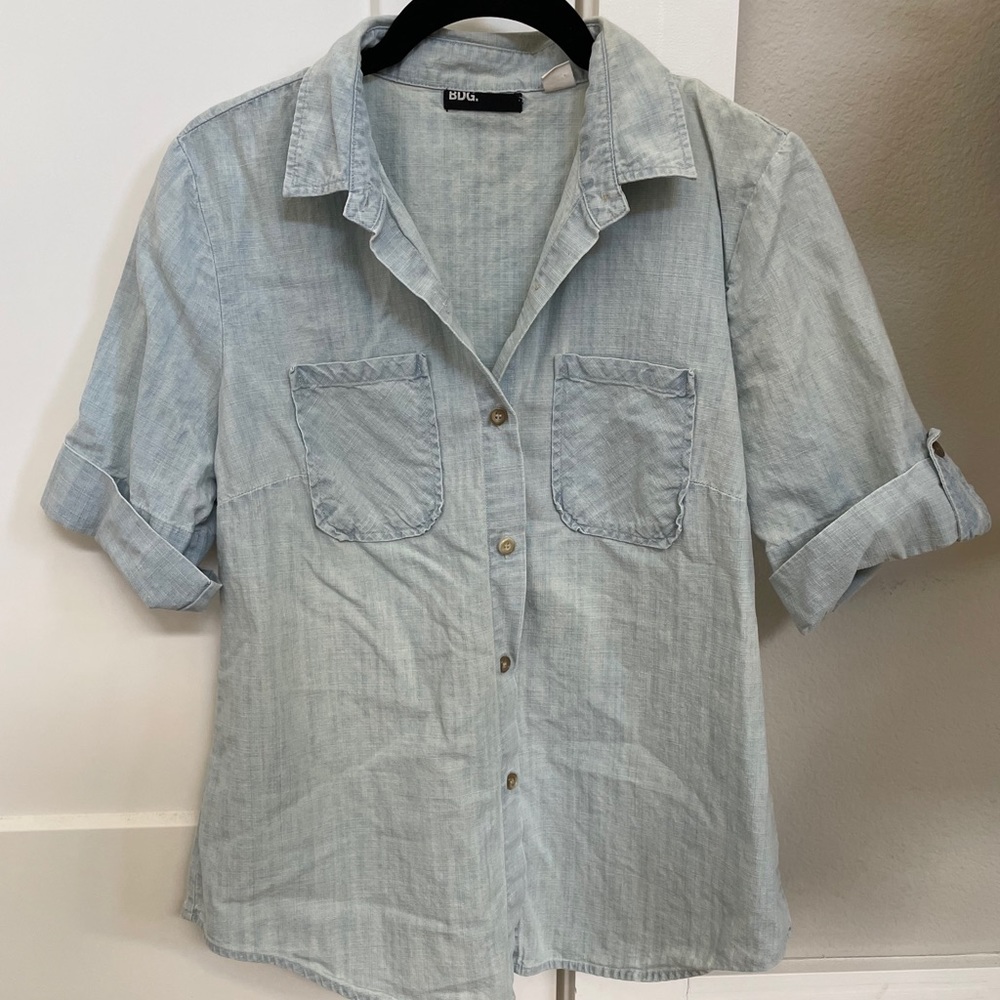 BDG Urban Outfitters Chambray Denim Jean Short Sleeves Button Down Button Up Top